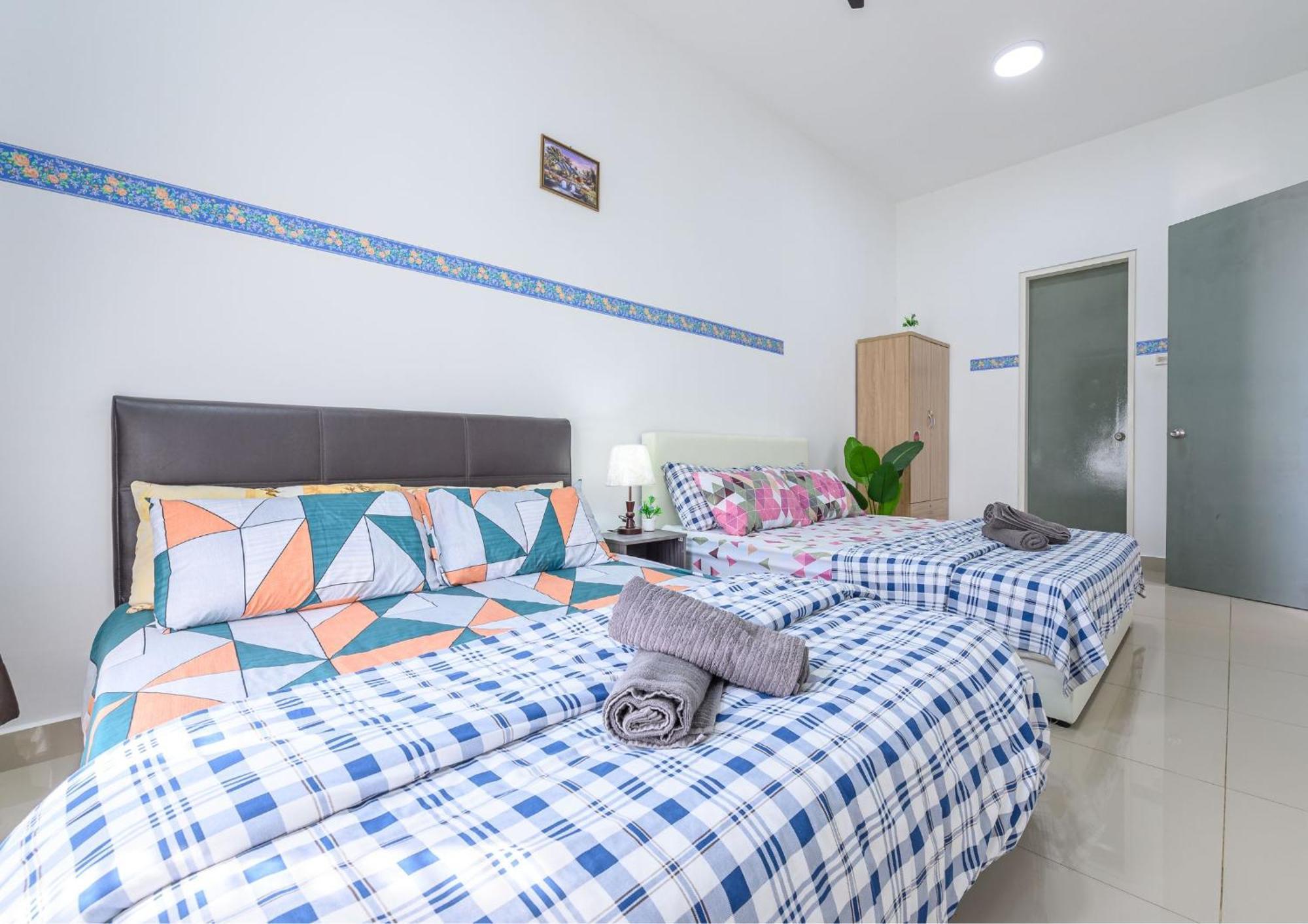 Dpulze Cozy Homestay, 1-5 Pax - Dp1 سيبرجايا المظهر الخارجي الصورة